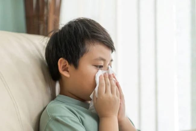 Berapa Lama Batuk Pilek pada Anak? Ini Durasi Normal dan Kapan Harus Waspada